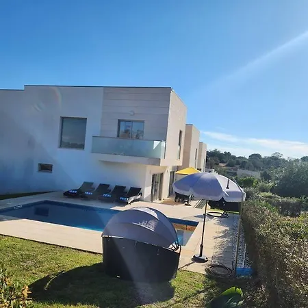 Ferienhaus Casa Rogel By Armacao De Pera With Heated Pool And Games *