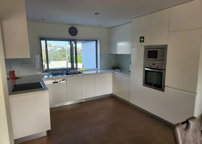 Casa vacanze Casa Rogel By Armacao De Pera With Heated Pool And Games Alcantarilha