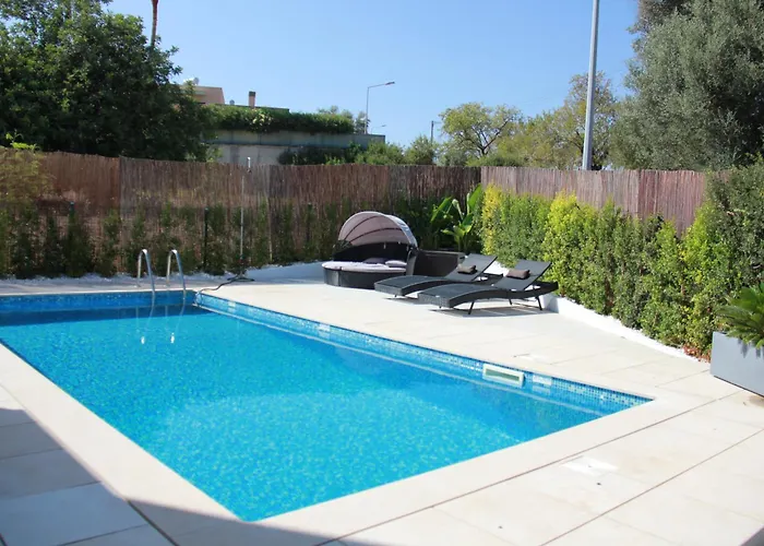 Casa Rogel By Armacao De Pera With Heated Pool And Games Casa vacanze