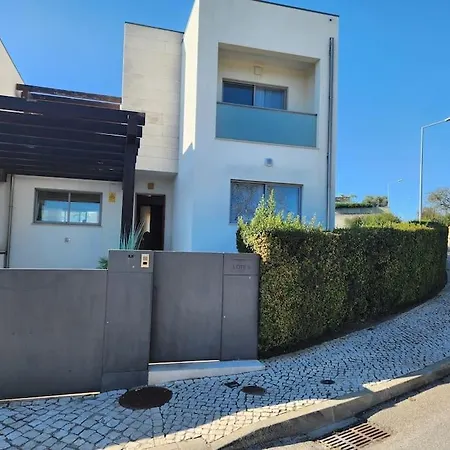 Semesterbostad Casa Rogel By Armacao De Pera With Heated Pool And Games *