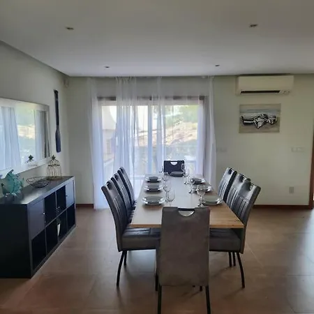 Casa Rogel By Armacao De Pera With Heated Pool And Games