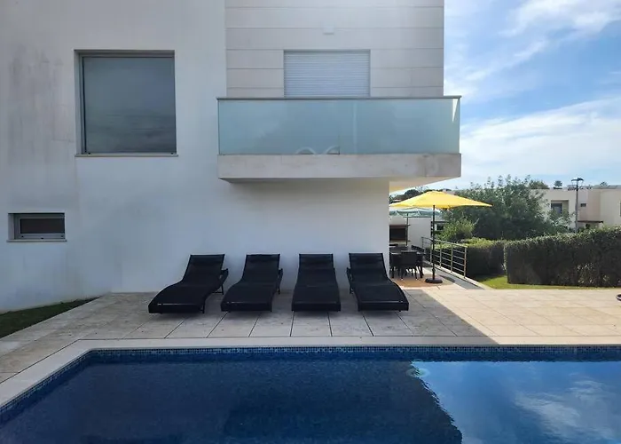 Casa Rogel By Armação De Pêra With Heated Pool&games Casa de Férias