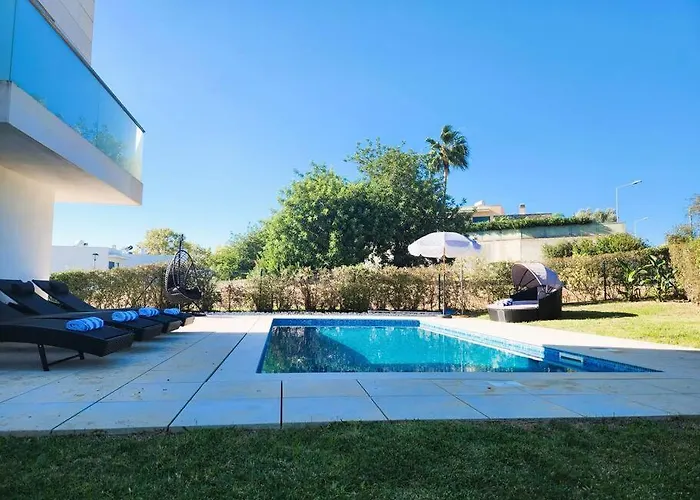 Casa Rogel By Armação De Pêra With Heated Pool&games