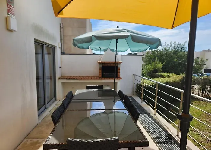 Casa de Férias Casa Rogel By Armação De Pêra With Heated Pool&games *